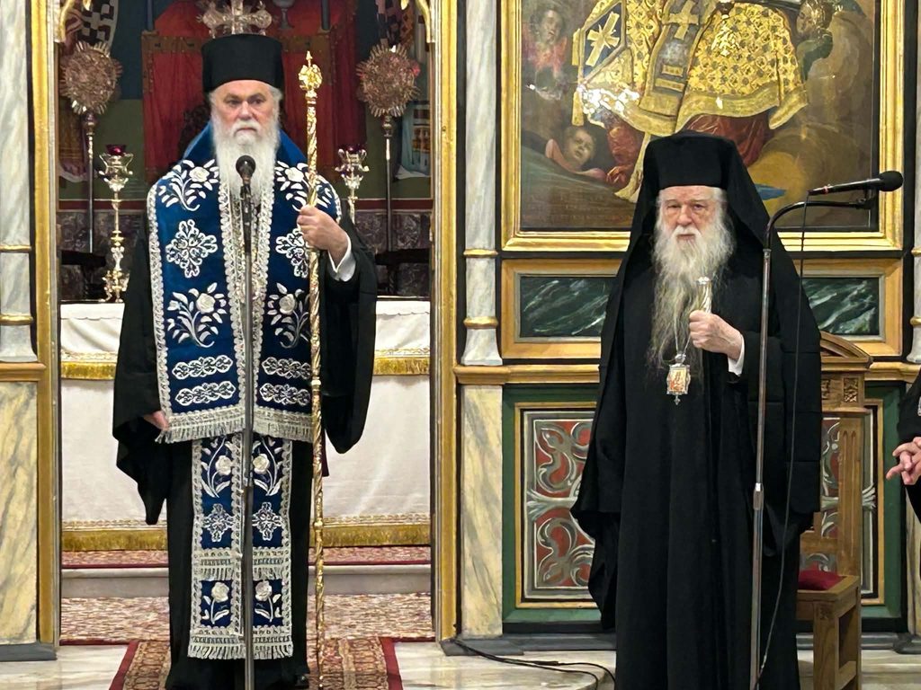 28η Οκτωβρίου στο Αίγιο: Μήνυμα ενότητας από τον Μητροπολίτη Ιερώνυμο ΦΩΤΟ 9 28η Οκτωβρίου στο Αίγιο: Μήνυμα ενότητας από τον Μητροπολίτη Ιερώνυμο ΦΩΤΟ