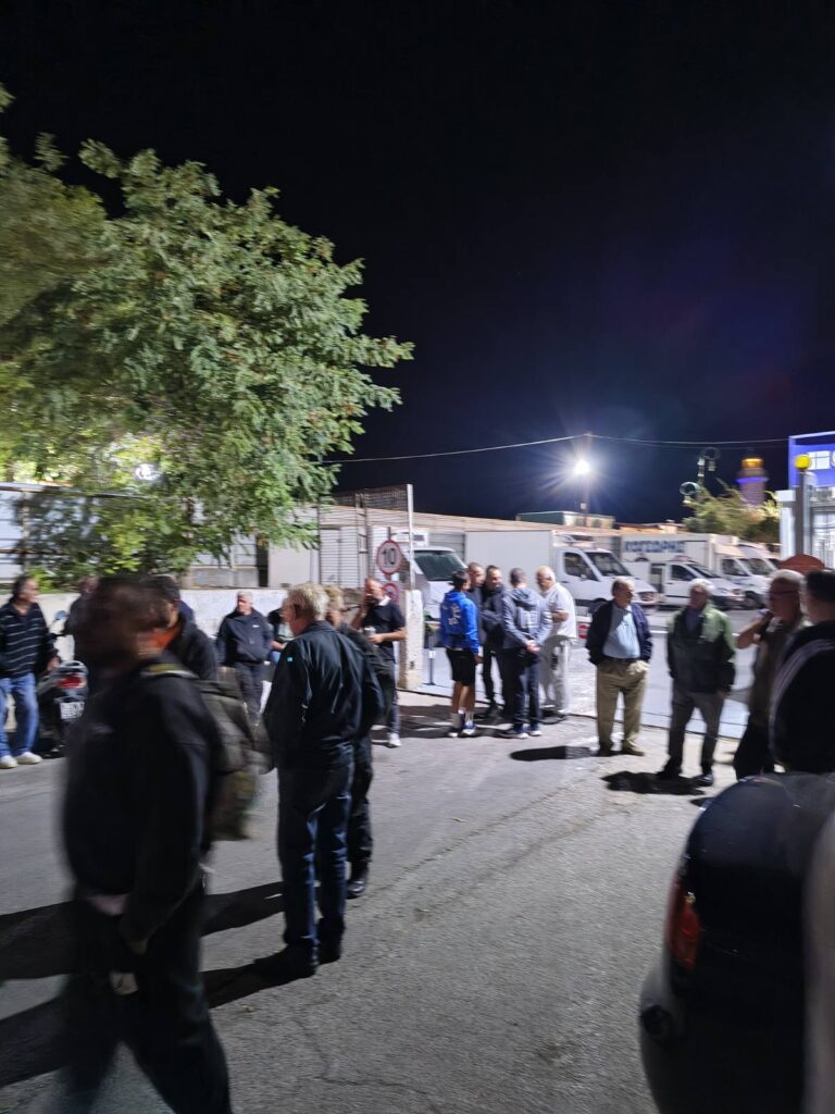 Πάτρα: Αποκλεισμός της Ιχθυόσκαλας από επαγγελματίες Αλιείς - Για ανατιμήσεις και θαλάσσια Πάρκα ΒΙΝΤΕΟ-ΦΩΤΟ