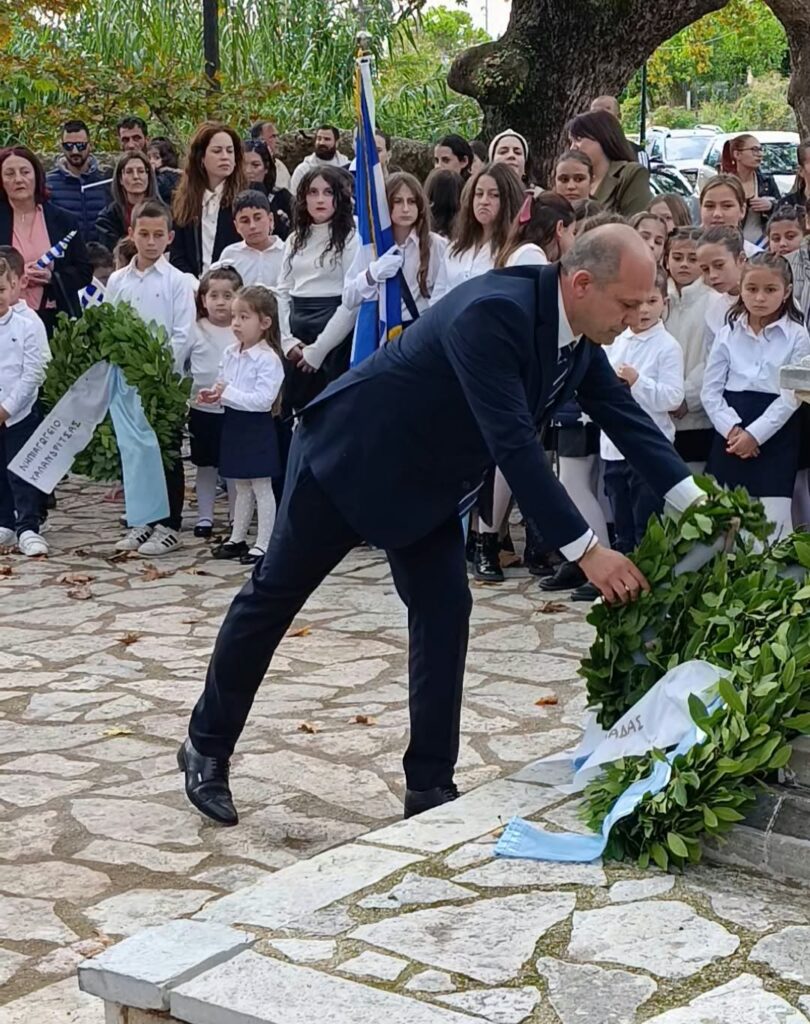 Ο Θωμάς Λαζανάς εκπροσώπησε την Ελληνική Λύση στην 28η Οκτωβρίου στον Δήμο Ερυμάνθου ΦΩΤΟ 7 Ο Θωμάς Λαζανάς εκπροσώπησε την Ελληνική Λύση στην 28η Οκτωβρίου στον Δήμο Ερυμάνθου ΦΩΤΟ