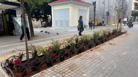 Πάτρα: Ο πεζόδρομος της Μαιζώνος παίρνει σταδιακά την τελική του μορφή ΦΩΤΟ 13 Πάτρα: Ο πεζόδρομος της Μαιζώνος παίρνει σταδιακά την τελική του μορφή ΦΩΤΟ
