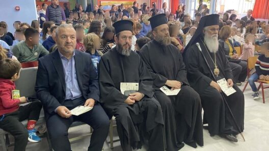 Αίγιο: Παρουσία του Ιερώνυμου οι εκδηλώσεις στο 2ο Δημοτικό ΦΩΤΟ
