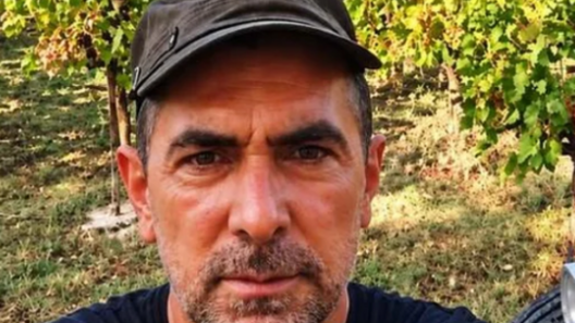 Φωτογραφία από την κηδεία του Γιάννη Παππαμπαρούλου στην Κάλφα