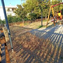 Πάτρα: Εγκατάλειψη στην παιδική χαρά της οδού Αυστραλίας ΦΩΤΟ 3 Πάτρα: Εγκατάλειψη στην παιδική χαρά της οδού Αυστραλίας ΦΩΤΟ