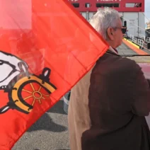 Στους δρόμους και στα λιμάνια οι ναυτεργάτες 1 Ναυτεργάτες σε δρόμους και λιμάνια