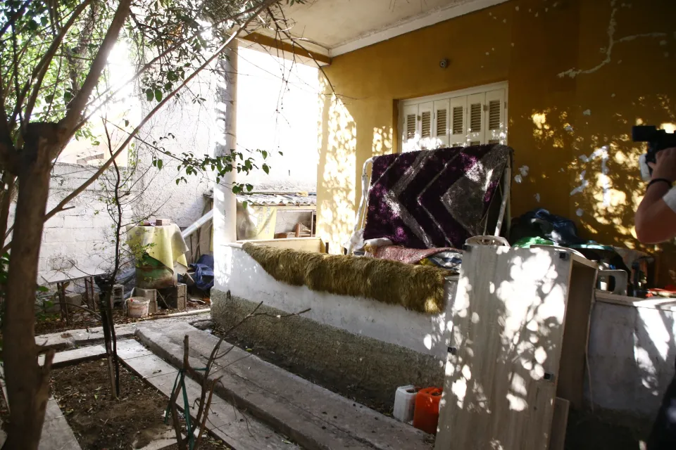 Θρίλερ με τον θάνατο της 89χρονης στο Μενίδι – Μαρτυρίες 6 Θρίλερ με τον θάνατο της 89χρονης στο Μενίδι – Μαρτυρίες