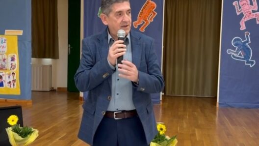 Φωτογραφία από το Αχαγιά με την εκδήλωση «Συμμορία της Μιζέριας»