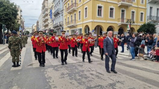 Πάτρα: Η μεγάλη στρατιωτική και μαθητική παρέλαση για την 28η Οκτωβρίου ΒΙΝΤΕΟ - ΦΩΤΟ