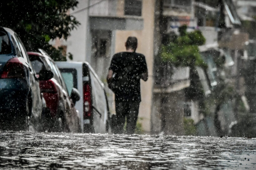 Ισχυρή καταιγίδα που χτυπά την Αττική, 24 Ιουλίου 2026
