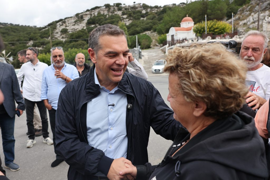  Τσίπρας από την Κρήτη: «Μοναδικός μου αντίπαλος ο Μητσοτάκης»