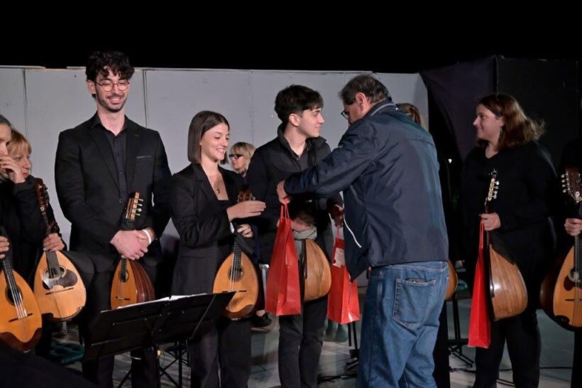 Αυλαία του Φεστιβάλ Ερασιτεχνικού Θεάτρου Πάτρας στην Κρήνη ΦΩΤΟ 4 Φωτογραφία από το Φεστιβάλ Ερασιτεχνικού Θεάτρου στην Πάτρα