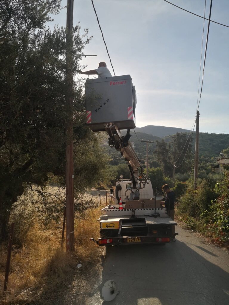 Καλλιθέα: Χαλικοστρώσεις, διανοίξεις και νέος φωτισμός από τον δήμο ΦΩΤΟ