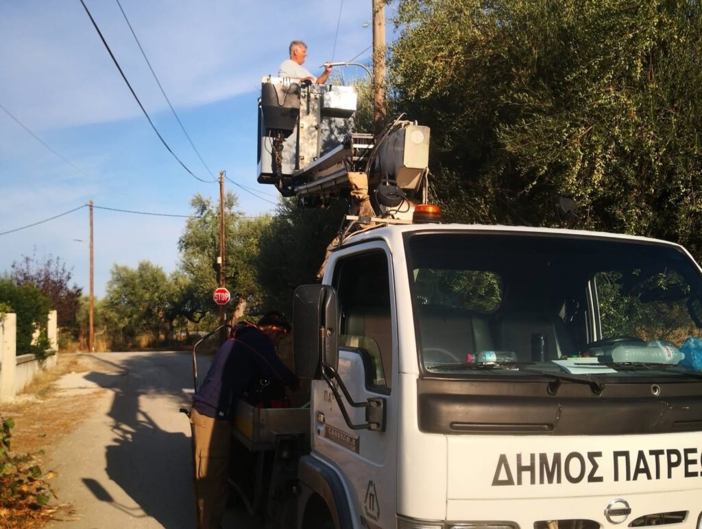 Καλλιθέα: Χαλικοστρώσεις, διανοίξεις και νέος φωτισμός από τον δήμο ΦΩΤΟ