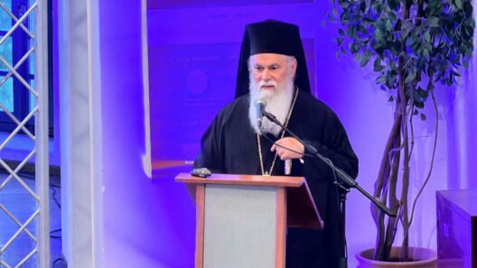 Στο Διεθνές Συνέδριο «Αρχαία Ελίκη και Αιγιάλεια» ο Μητροπολίτης Ιερώνυμος ΦΩΤΟ 38 Στο Διεθνές Συνέδριο «Αρχαία Ελίκη και Αιγιάλεια» ο Μητροπολίτης Ιερώνυμος ΦΩΤΟ