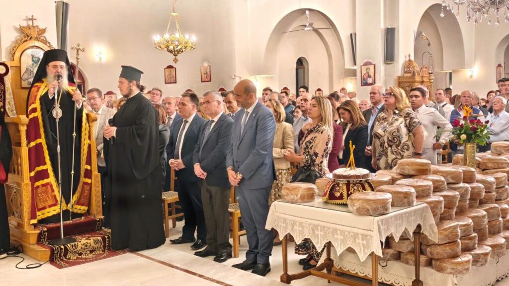 Ο εορτασμός του Αγίου Διονυσίου του Αρεοπαγίτη στην Πάτρα ΦΩΤΟ 9 Ο εορτασμός του Αγίου Διονυσίου του Αρεοπαγίτη στην Πάτρα ΦΩΤΟ