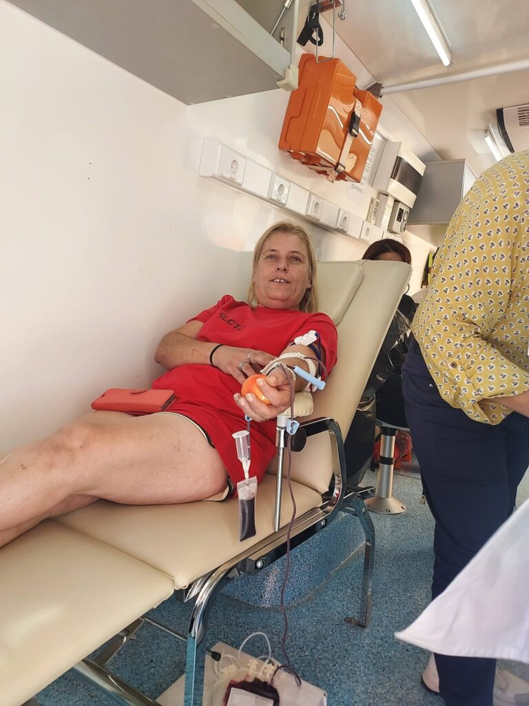 Εθελοντική αιμοδοσία από την Ομοσπονδία Συλλόγων Αιγιαλείας ΦΩΤΟ