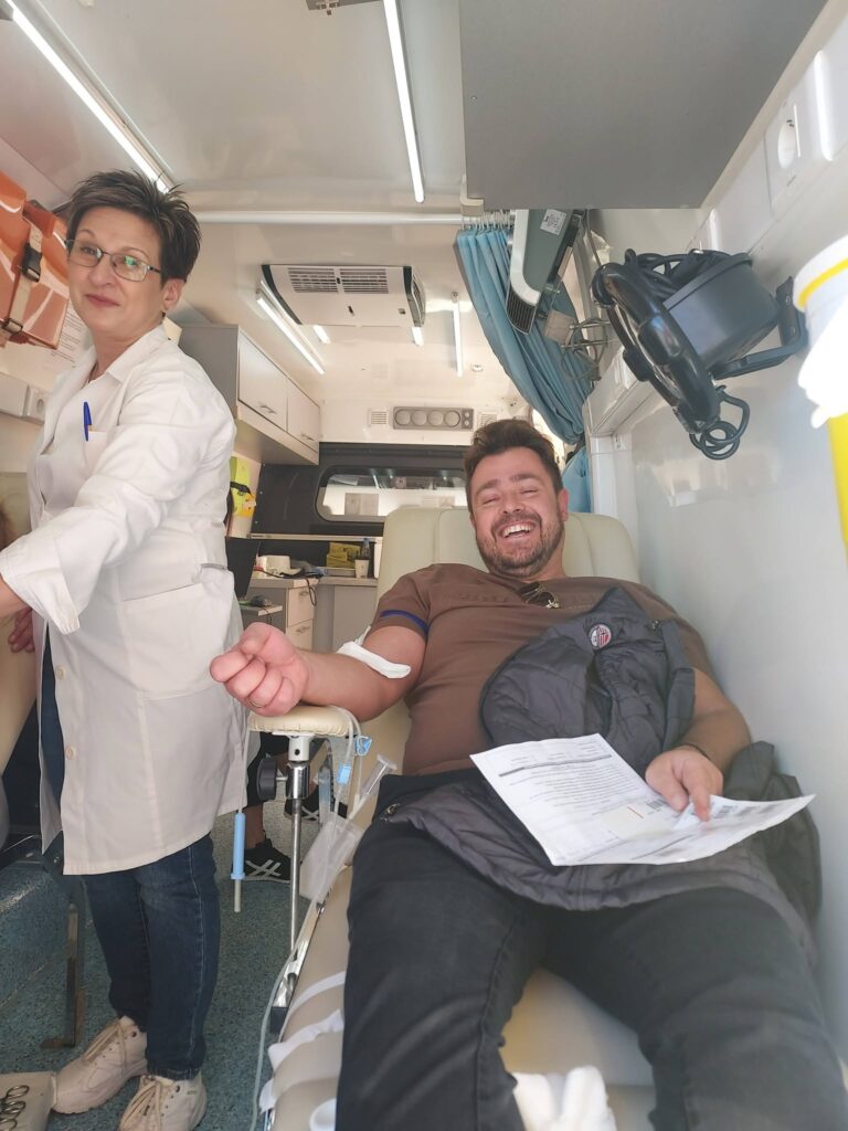 Εθελοντική αιμοδοσία από την Ομοσπονδία Συλλόγων Αιγιαλείας ΦΩΤΟ