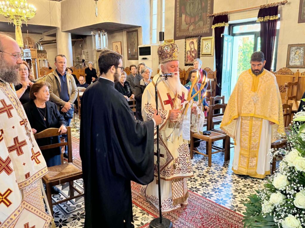 Tέλεση μνημόσυνου του Αριστείδη Ρωμανού στα Βαλιμίτικα Αιγίου από Ιερώνυμο ΦΩΤΟ