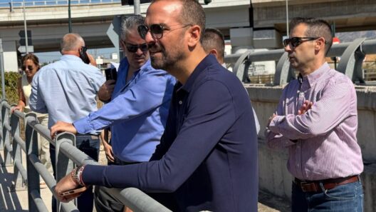 Πάτρα: Παρουσία Φαρμάκη οι εργασίες καθαρισμού σε Γλαύκο και Παναγίτσα ΦΩΤΟ