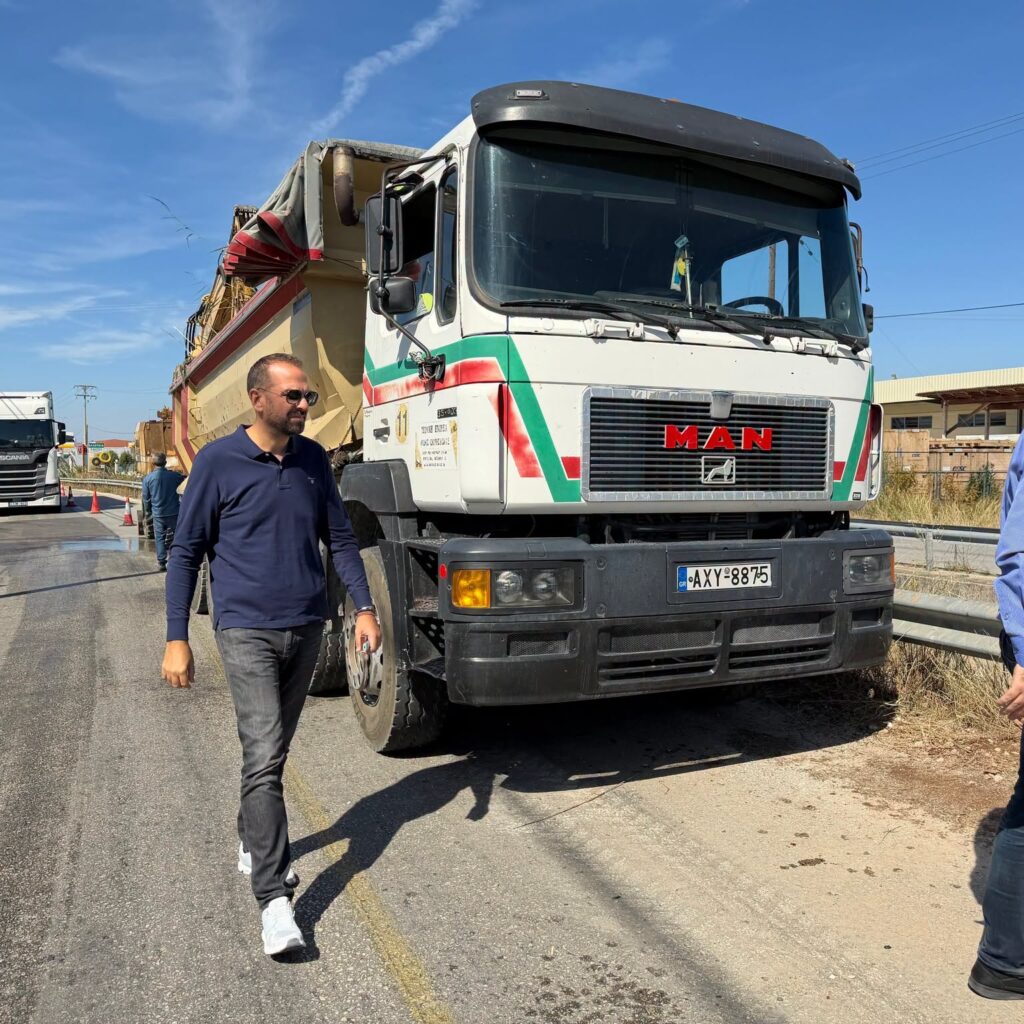 Πάτρα: Παρουσία Φαρμάκη οι εργασίες καθαρισμού σε Γλαύκο και Παναγίτσα ΦΩΤΟ