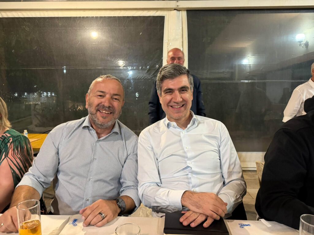 Αιγιάλεια: Το πρόγραμμα του ΠΑΣΟΚ παρουσίασε ο Θανάσης Γλαβίνας ΒΙΝΤΕΟ-ΦΩΤΟ