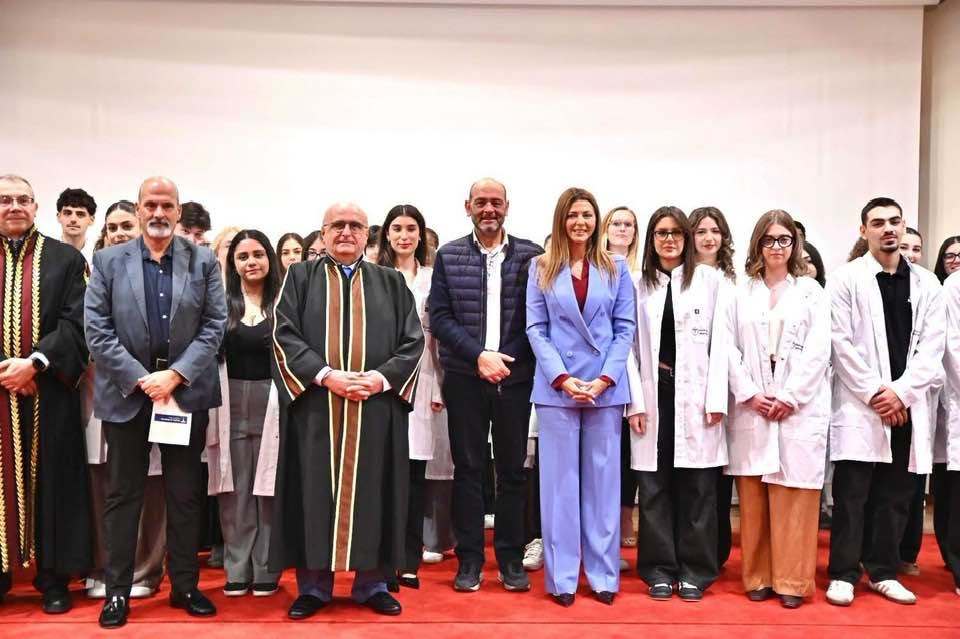Ο Χαράλαμπος Μπονάνος στο νέο Προπτυχιακό ξενόγλωσσο του τμήματος Ιατρικής ΦΩΤΟ 6 Ο Χαράλαμπος Μπονάνος στο νέο Προπτυχιακό ξενόγλωσσο του τμήματος Ιατρικής ΦΩΤΟ