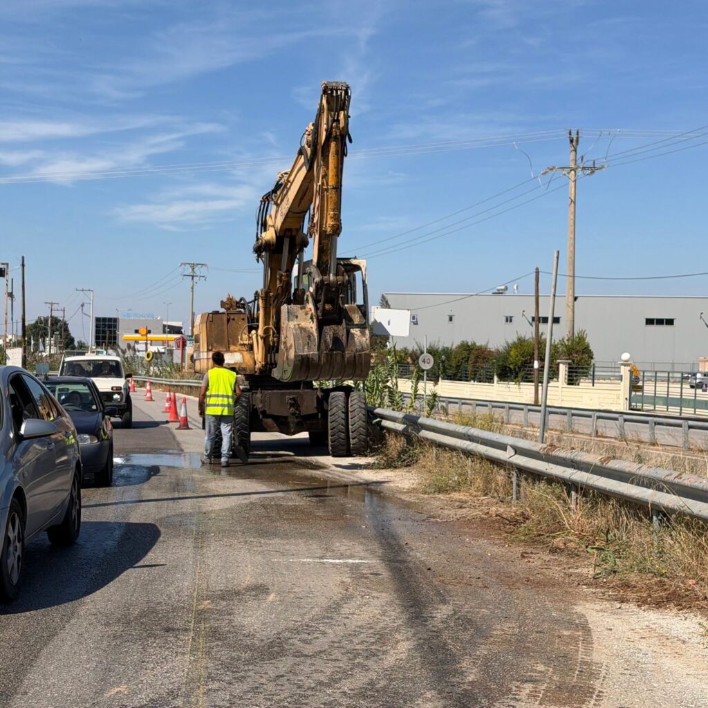 Πάτρα: Παρουσία Φαρμάκη οι εργασίες καθαρισμού σε Γλαύκο και Παναγίτσα ΦΩΤΟ