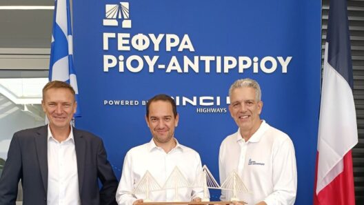 Αχαΐα: Στην Γέφυρα Ρίου–Αντιρρίου ο Γάλλος πρέσβης Νικόλας Κασσιανίδης ΦΩΤΟ 12 Αχαΐα: Στην Γέφυρα Ρίου–Αντιρρίου ο Γάλλος πρέσβης Νικόλας Κασσιανίδης ΦΩΤΟ