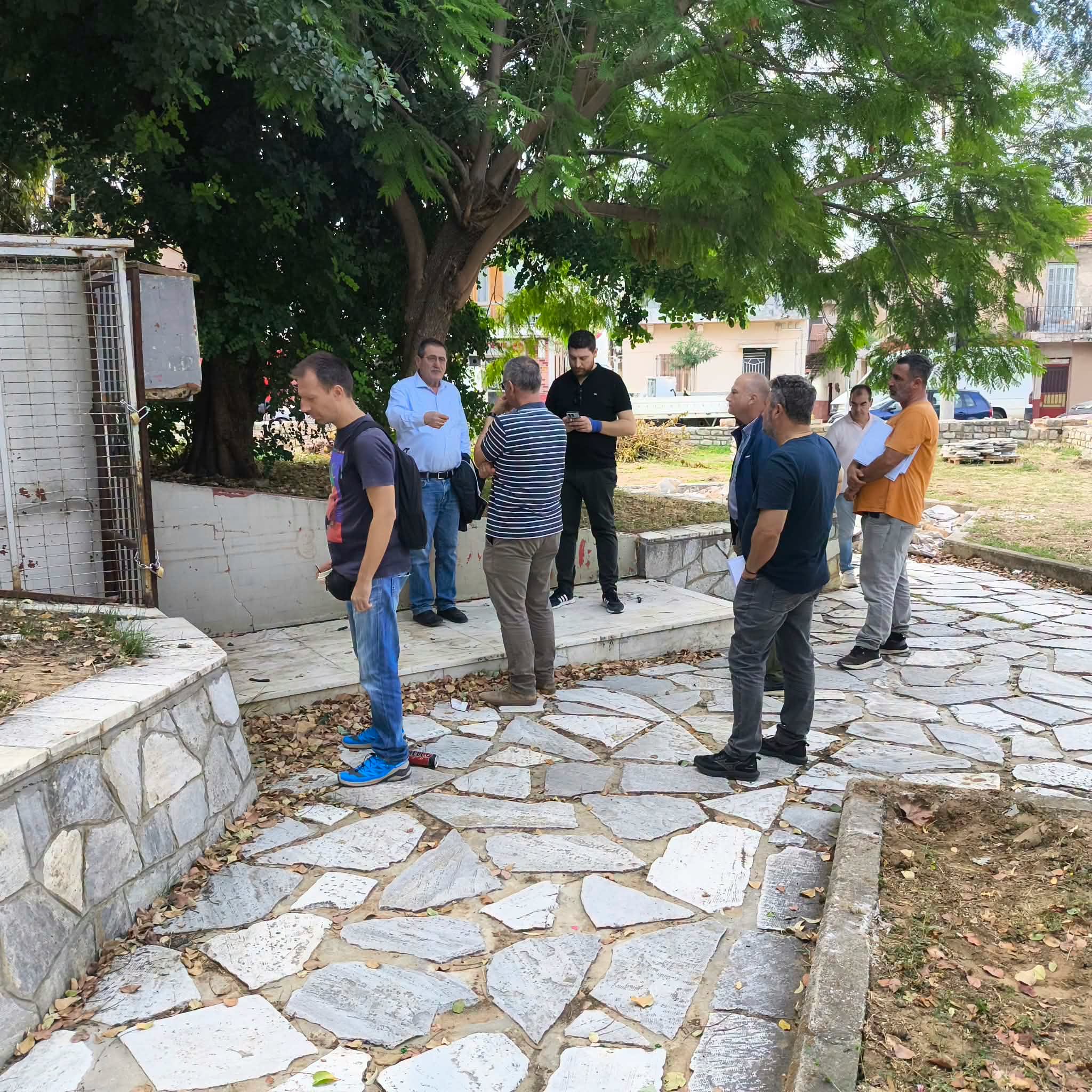 Πάτρα: Αυτοψία Πελετίδη στα έργα ανάπλασης στα Προσφυγικά ΦΩΤΟ