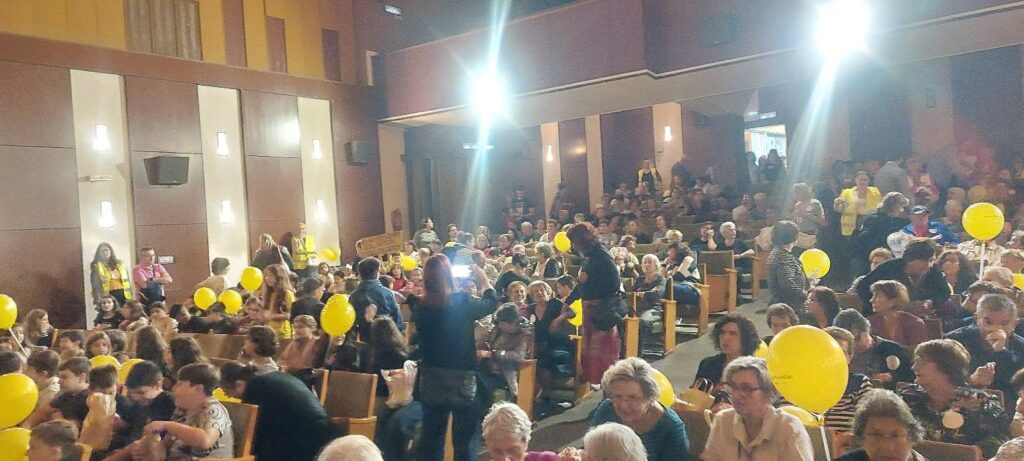 «Περπατήσαμε μαζί για την Τρίτη Ηλικία» στο Αίγιο ΒΙΝΤΕΟ-ΦΩΤΟ 13 «Περπατήσαμε μαζί για την Τρίτη Ηλικία» στο Αίγιο ΒΙΝΤΕΟ-ΦΩΤΟ