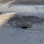 Πάτρα: Επικίνδυνη τρύπα στο οδόστρωμα για πεζούς και οδηγούς ΒΙΝΤΕΟ-ΦΩΤΟ