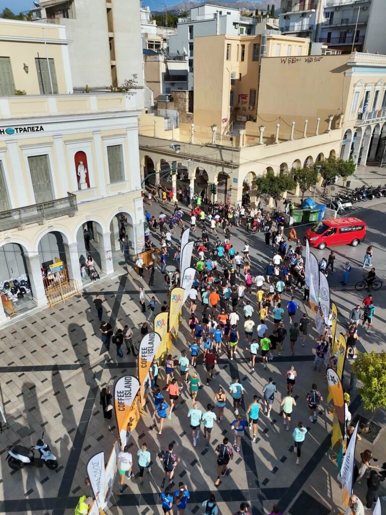 Λάμψη αστέρων στον 5ο Νυχτερινό Ημιμαραθώνιο «Φάνης Τσιμιγκάτος» στην Πάτρα ΒΙΝΤΕΟ-ΦΩΤΟ