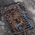 Πάτρα: «Καμπανάκι» για τα φρεάτια και πιθανές πλημμύρες με τις βροχές - Πνιγμένα σε κλαδιά και σκουπίδια ΦΩΤΟ