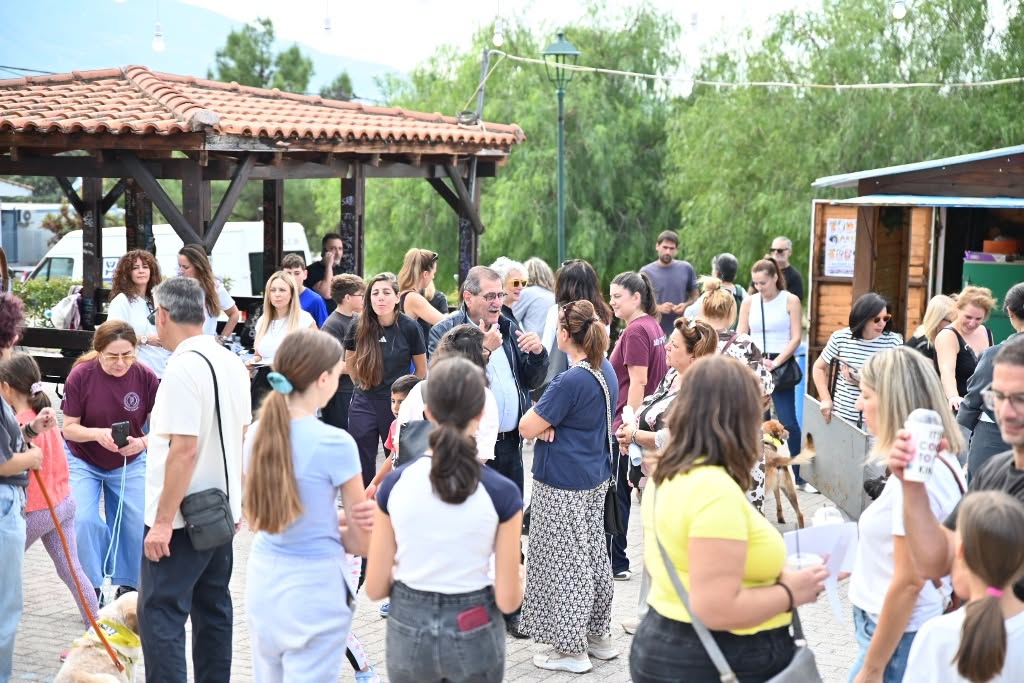 Εδήλωση αφιερωμένη στα ζώα από τον Δήμο Πατρέων και το Καταφύγιο Αδέσποτων ΦΩΤΟ