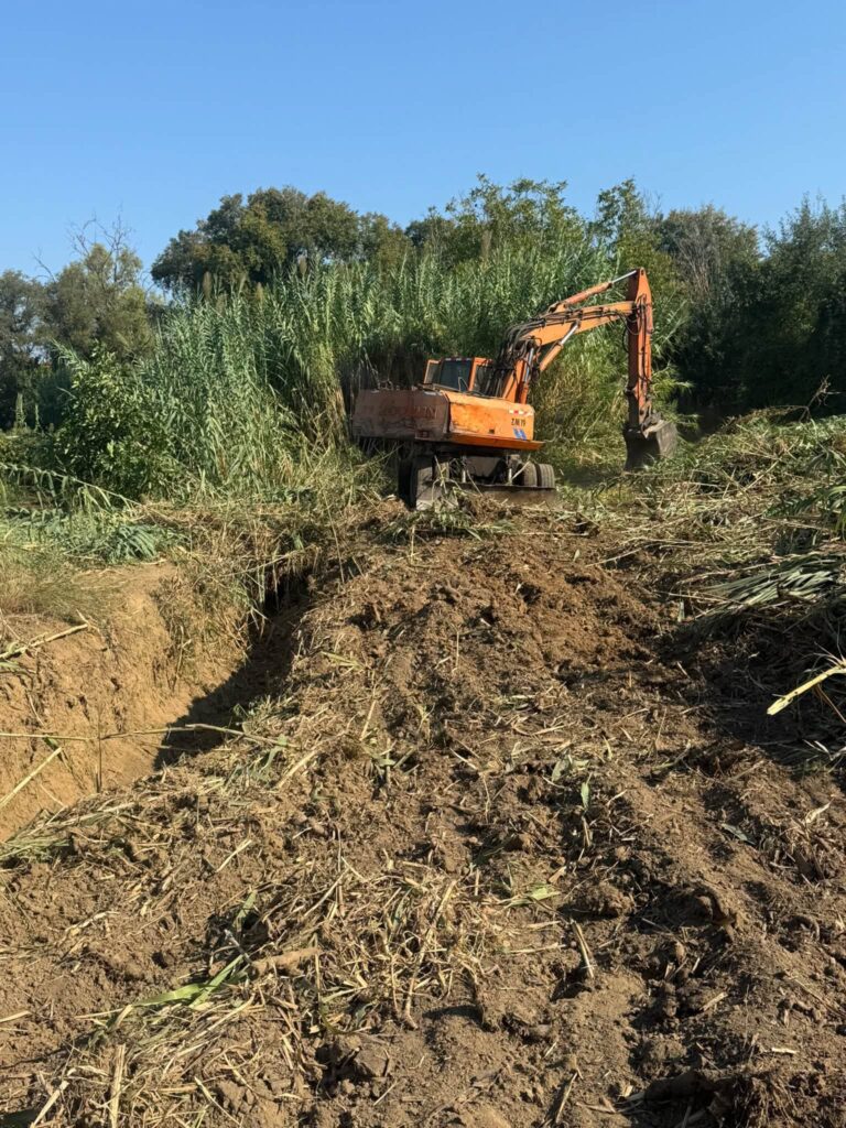 Λουσικά: Αυτοψία Φαρμάκη στα έργα που εκτελούνται στο ποτάμι ΦΩΤΟ