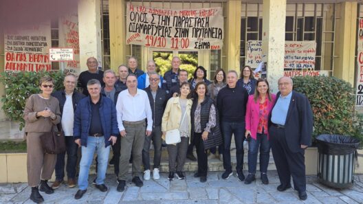 Συγκινητική συνάντηση των πρώτων φοιτητών του Τμήματος ΜΗΥΠ το 1981 ΦΩΤΟ 12 Συγκινητική συνάντηση των πρώτων φοιτητών του Τμήματος ΜΗΥΠ το 1981 ΦΩΤΟ