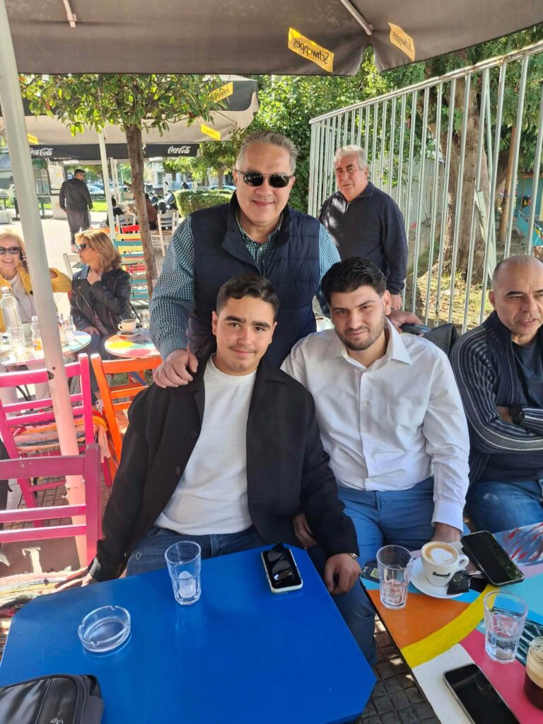 Πάτρα: Περιοδεία Σβόλη στη γειτονιά της Αγίας Σοφίας για τα παράπονα των κατοίκων ΦΩΤΟ