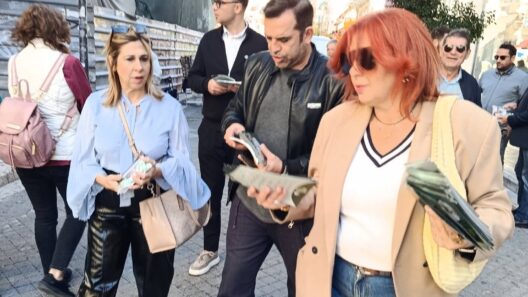 Πάτρα: Περιοδεία του ΠΑΣΟΚ με Κωνσταντινίδη στο εμπορικό κέντρο ΦΩΤΟ 15 Πάτρα: Περιοδεία του ΠΑΣΟΚ με Κωνσταντινίδη στο εμπορικό κέντρο ΦΩΤΟ