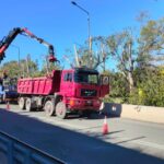 Αχαΐα: Κλαδέματα δέντρων στην Παλαιά Εθνική Οδό Αθηνών – Πατρών ΦΩΤΟ