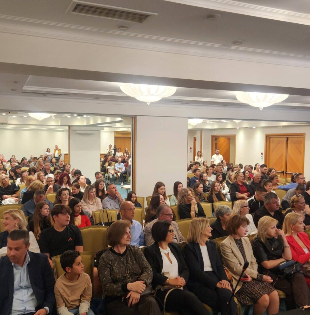 Απονομή πτυχίων από τον PALSO Αχαΐας σε Πάτρα και Αίγιο ΦΩΤΟ