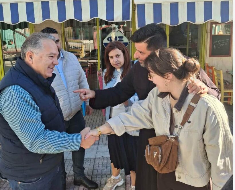 Σβόλη προσφέρει περιποίηση στους κατοίκους της γειτονιάς της Αγία…