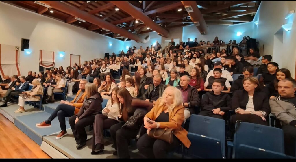 Απονομή πτυχίων από τον PALSO Αχαΐας σε Πάτρα και Αίγιο ΦΩΤΟ