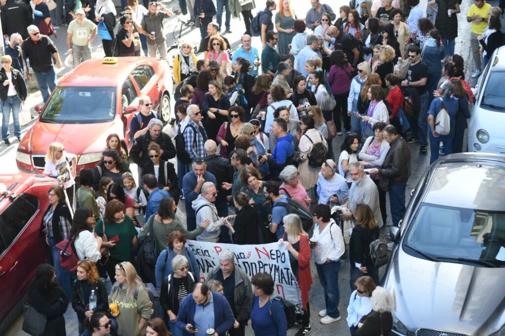 Πάτρα: Πάνω από 4.000 διαδηλωτές στο Πανεκπαιδευτικό συλλαλητήριο ΦΩΤΟ