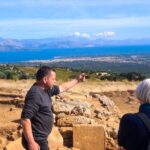 Αίγιο: Ξενάγηση στον Αρχαιολογικό χώρο Τραπεζάς από τον Ανδρέα Βόρδο ΦΩΤΟ