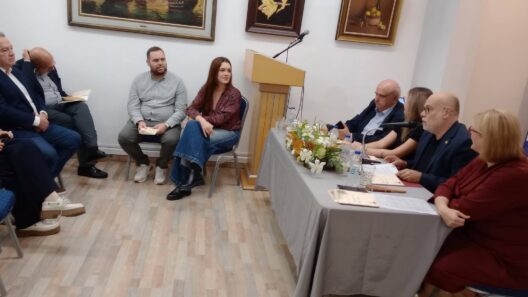 Συλλογή «Δεμένα Πλοία» στην Πάτρα, με την Ελένη Βάκρου