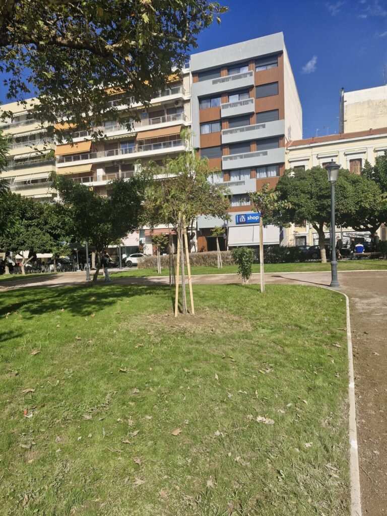 Πάτρα: Αυτή είναι η αναπλασμένη Πλατεία Όλγας μετά από διετή καθυστέρηση ΦΩΤΟ