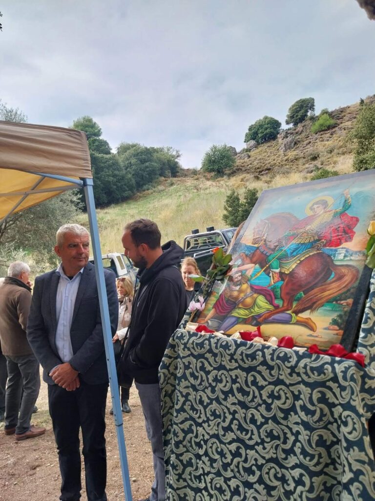 Επαναλειτουργία στο Ιστορικό Εκκλησάκι του Αγίου Δημητρίου Ποροβίτσας ΦΩΤΟ 6 Επαναλειτουργία στο Ιστορικό Εκκλησάκι του Αγίου Δημητρίου Ποροβίτσας ΦΩΤΟ