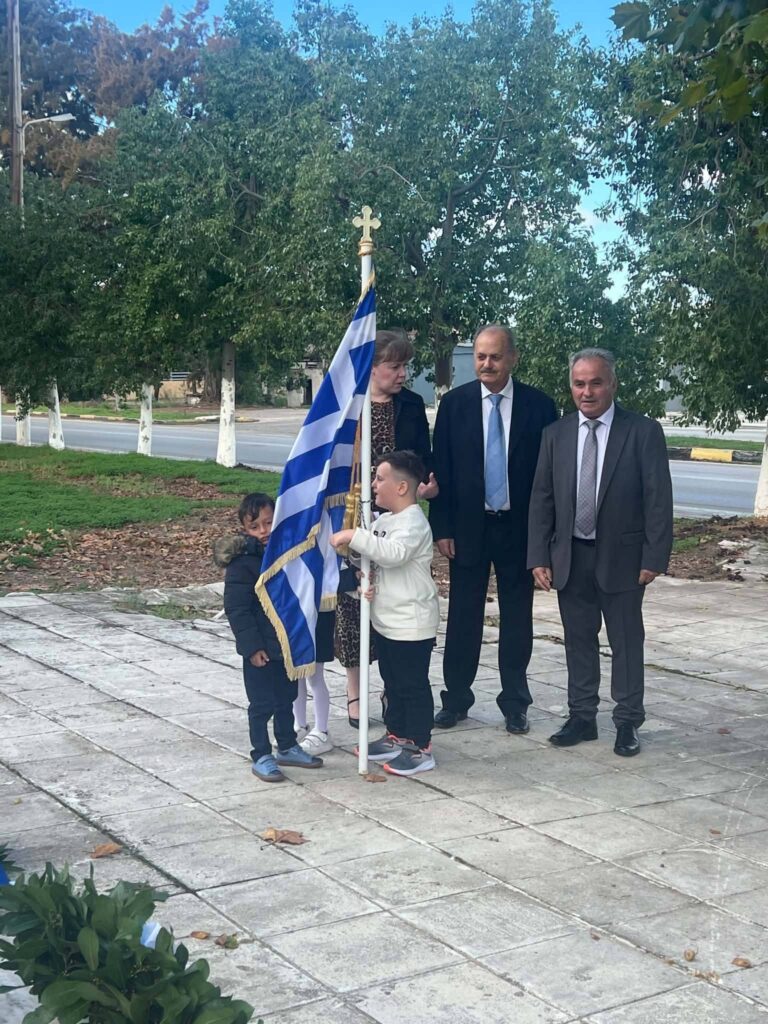 Ο εορτασμός για την 28η Οκτωβρίου στα Νιφορέικα ΦΩΤΟ