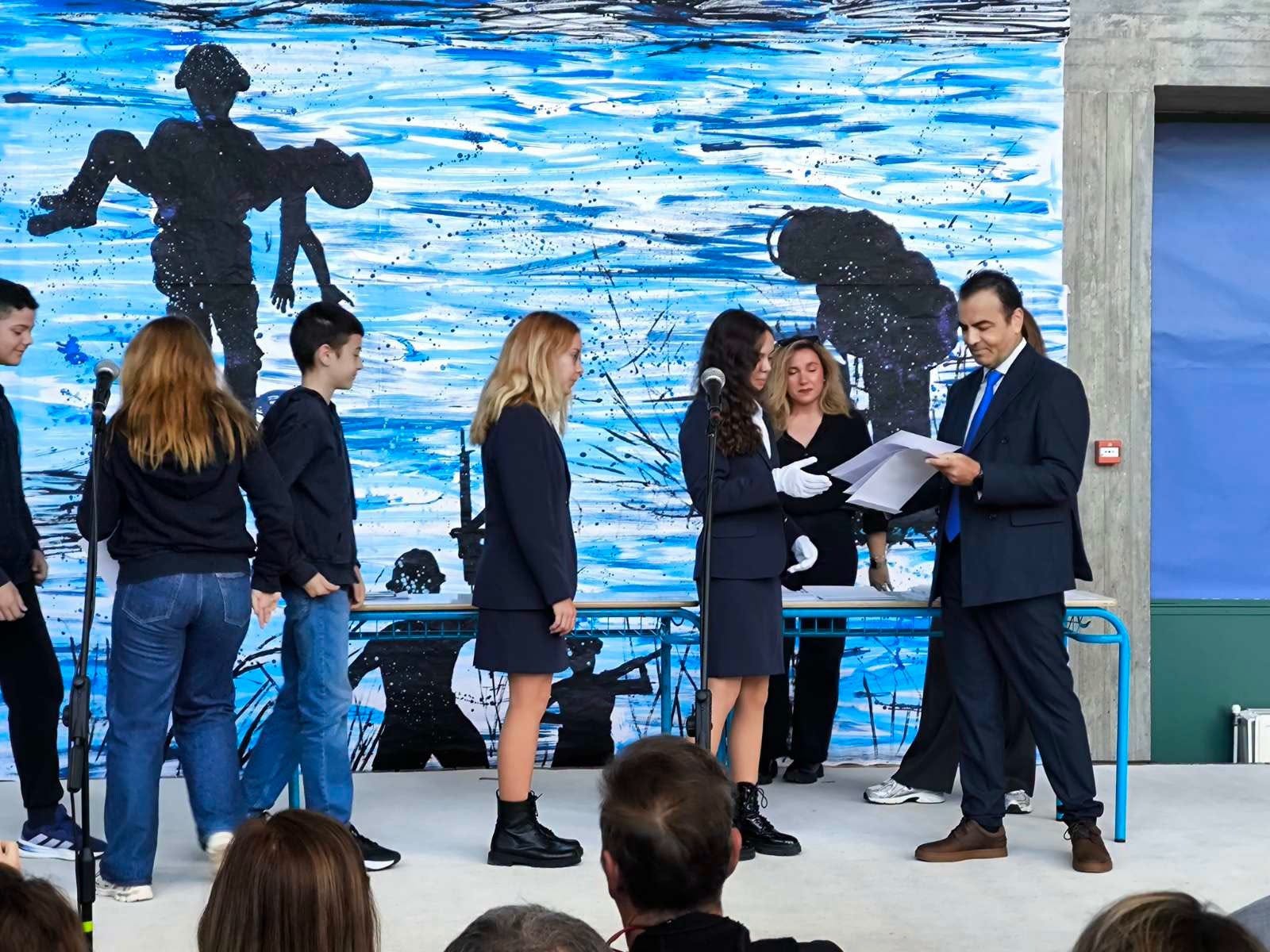Η σχολική κοινότητα των Αρσακείων Πατρών τίμησε το Έπος του ’40