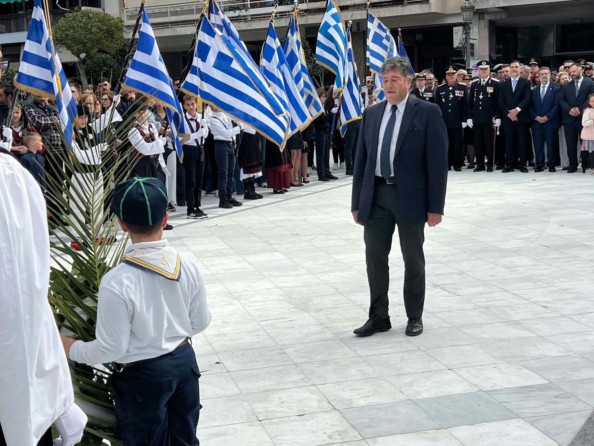 Πάτρα: Ο Δ. Παλούμπης στις εκδηλώσεις για την 28η Οκτωβρίου ΦΩΤΟ