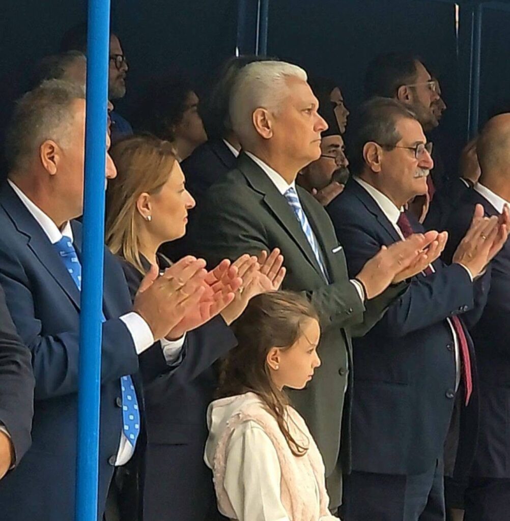 Στην Πάτρα ο Φωκίωνας Ζαΐμης για την 28η Οκτωβρίου ΦΩΤΟ 12 Στην Πάτρα ο Φωκίωνας Ζαΐμης για την 28η Οκτωβρίου ΦΩΤΟ